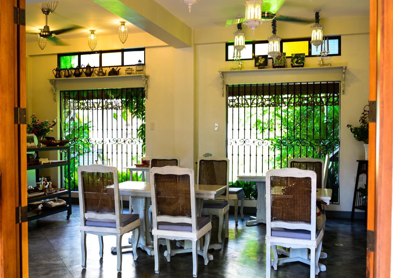 Casita Aurora Bed And Breakfast Legazpi Bagian luar foto