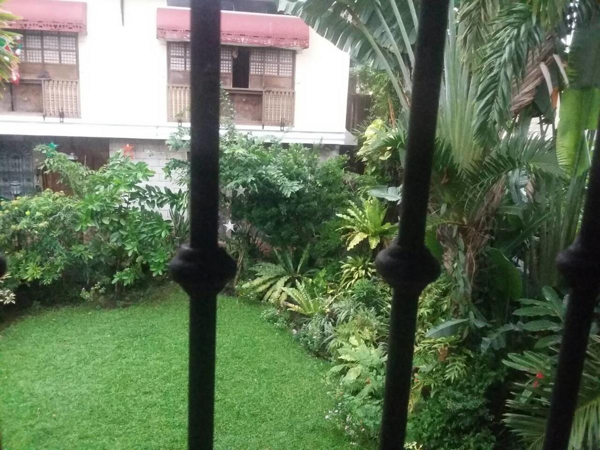 Casita Aurora Bed And Breakfast Legazpi Bagian luar foto